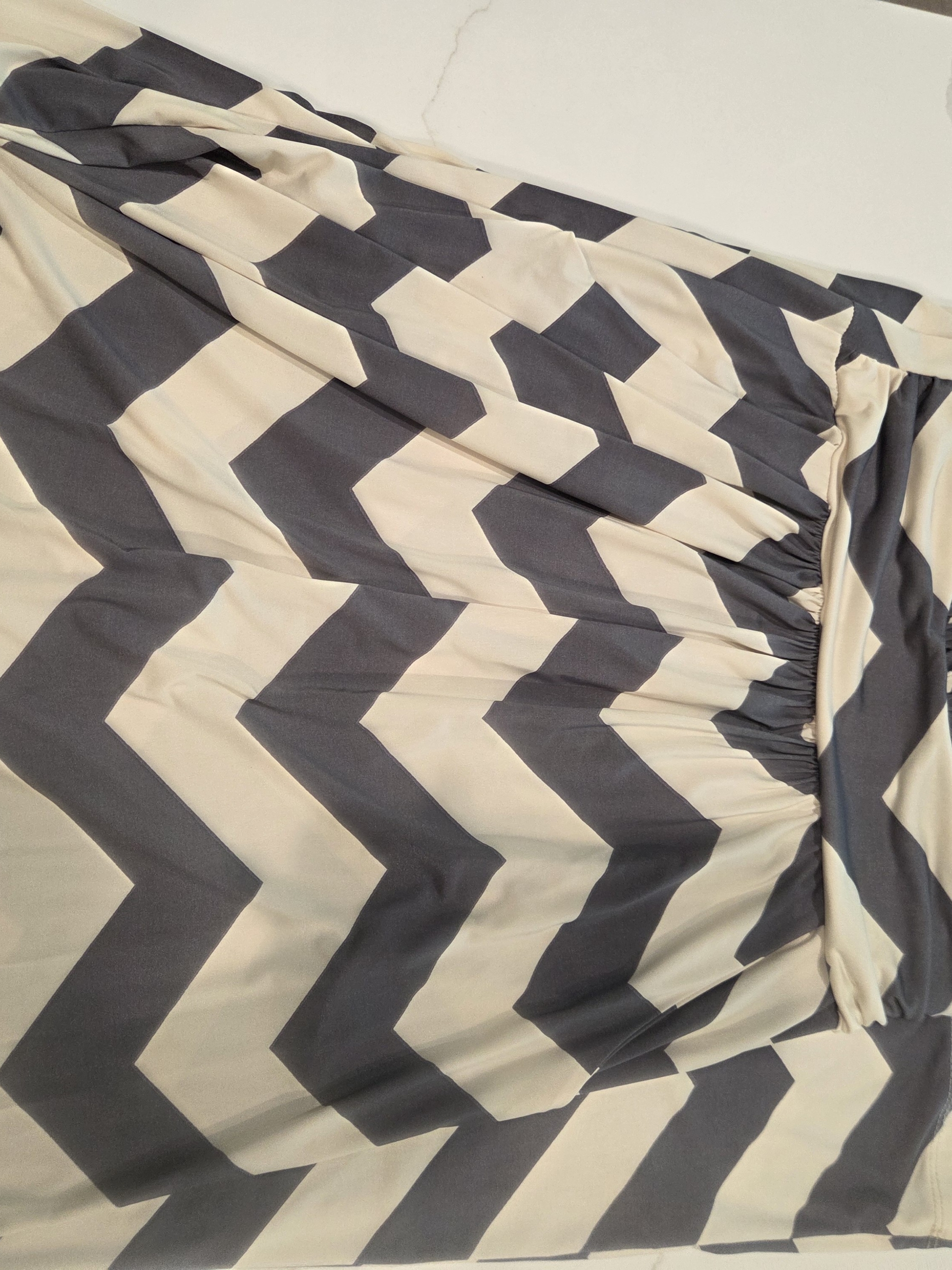 Fashionomics Chevron Maxi Skirt - Grey And Cream